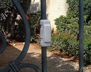 גלאי זעזועים